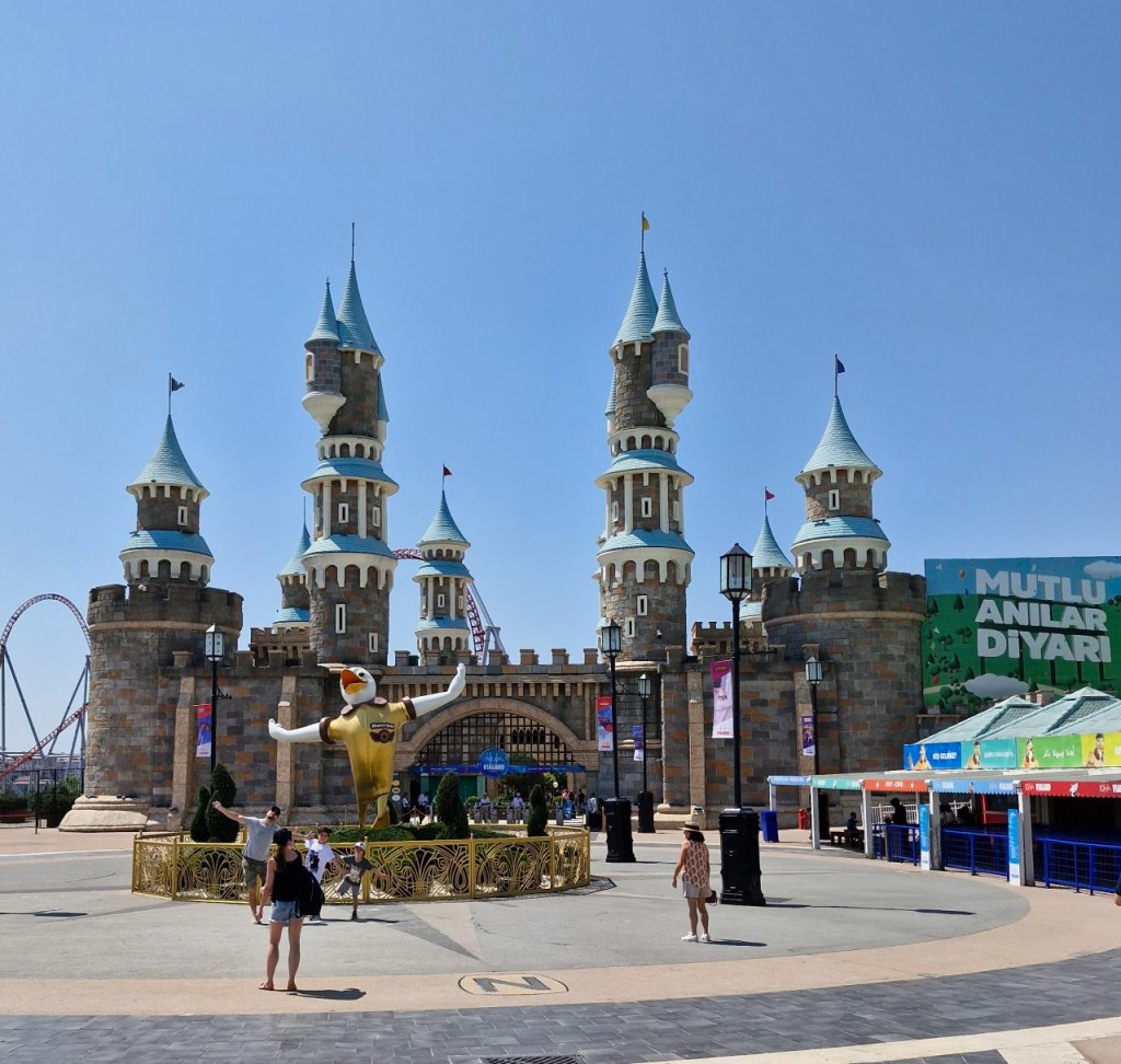 Vialand: Eğlencenin ve Macera Tutkunlarının&nbsp;Merkezi🎢