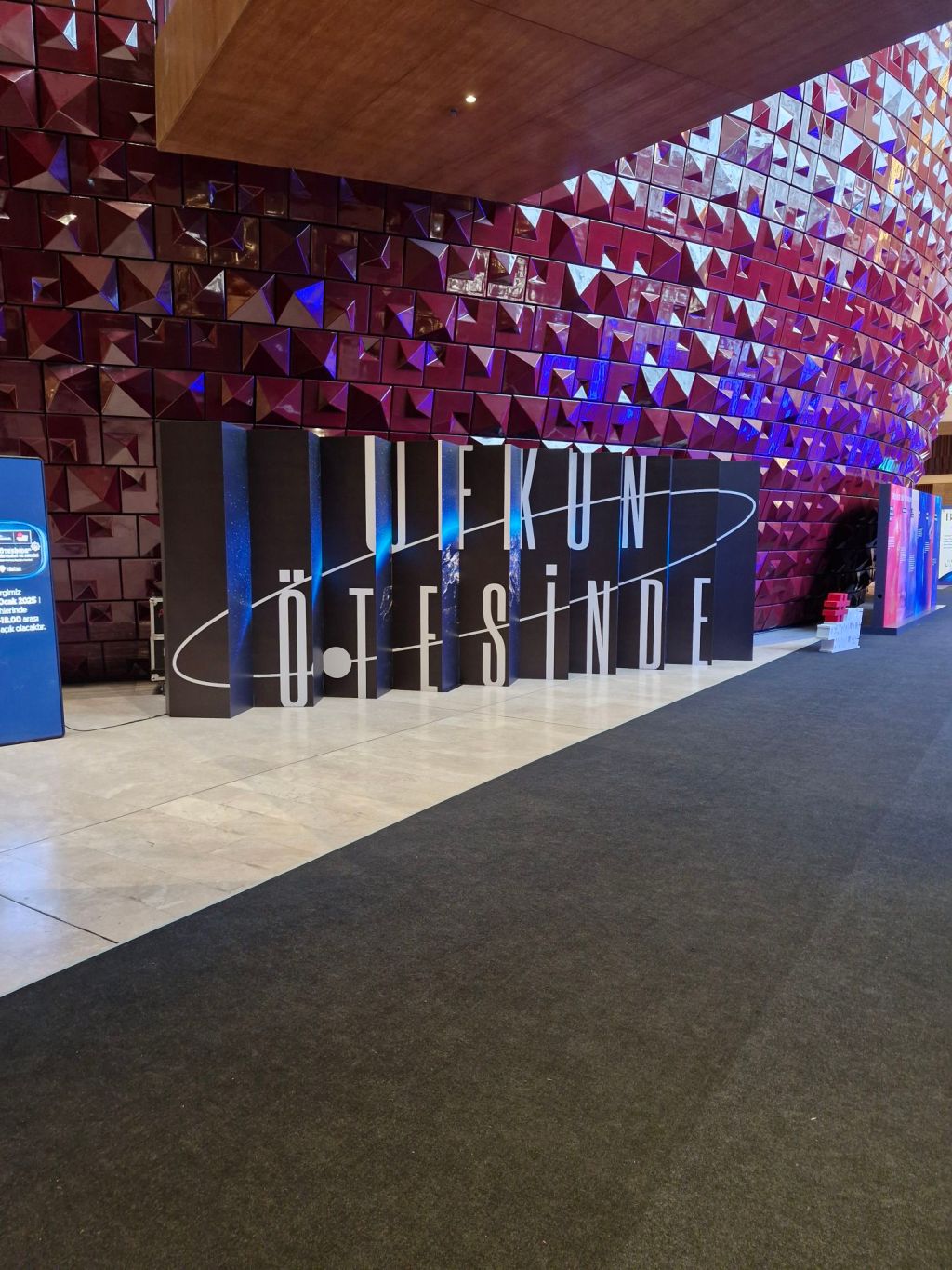 Ufkun Ötesinde: Taksim AKM’de Yerli ve Milli Uzay&nbsp;Yolculuğu