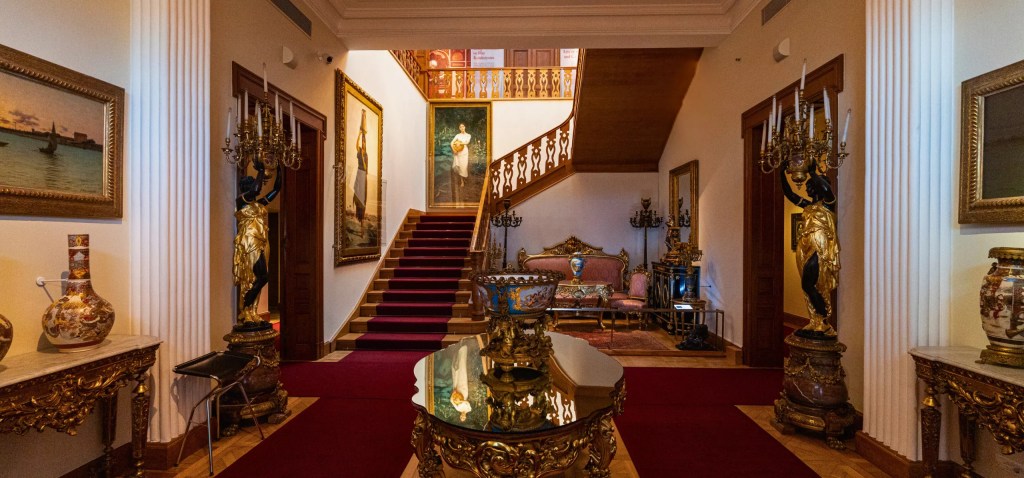 🖼️ Sabancı Müzesi: Tarih ve Sanatın Buluştuğu Mekân 🎨