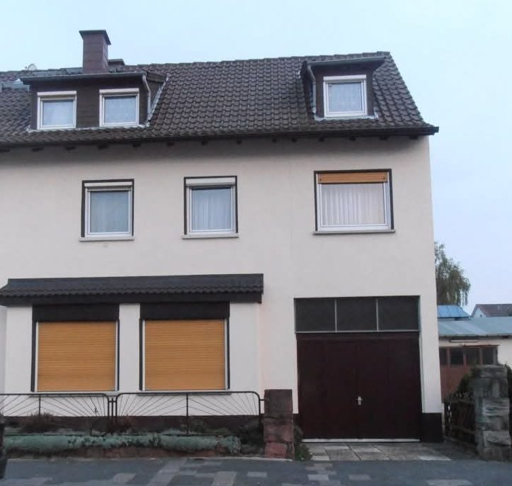 Almanya Serisi Devam Ediyor: Nehirle Sarılmış, Kutu Kutu Evleri ile Frankfurt&nbsp;✨